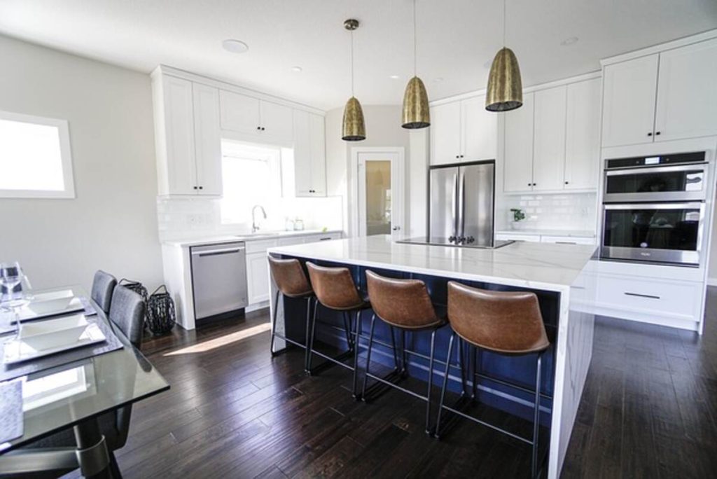 How to Clean a Hardwood Floor